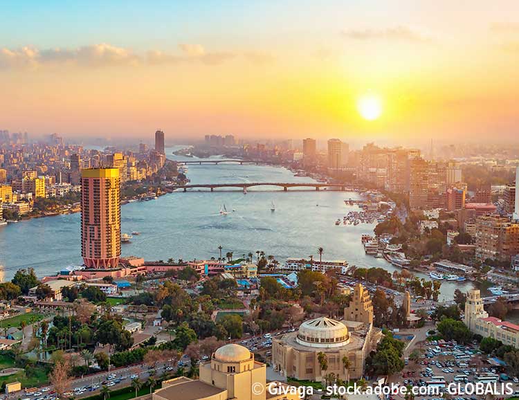 Sonnenuntergang ber Kairo